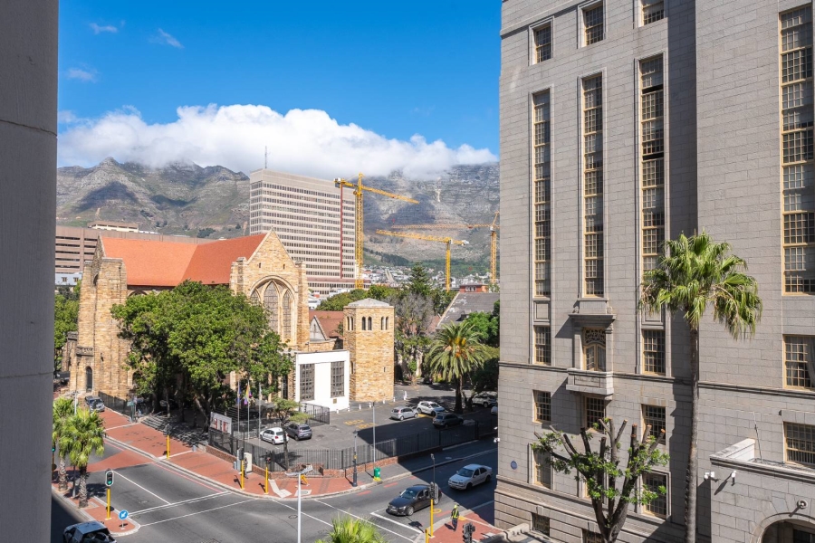 2 Bedroom Property for Sale in Cape Town City Centre Western Cape
